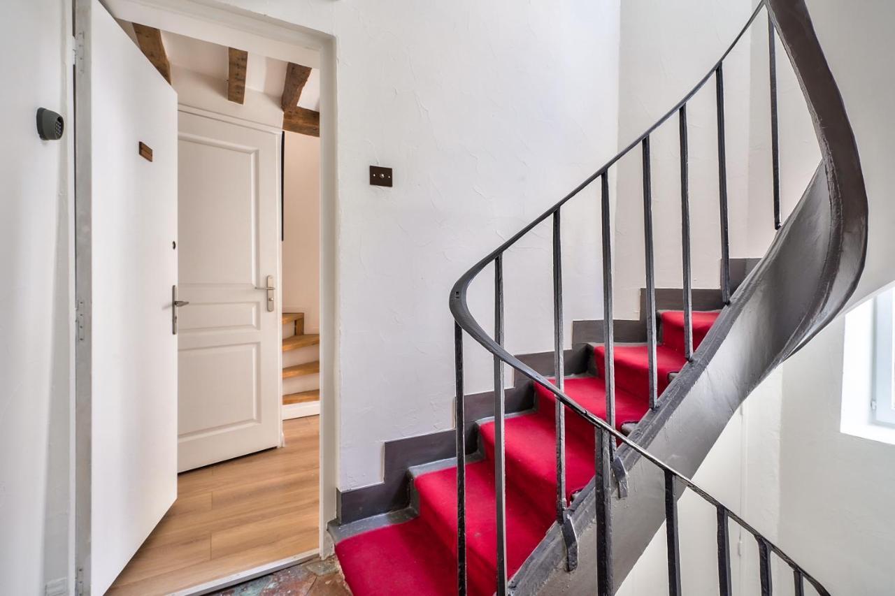 Appartamento Cosy Mezzanine Studio in the Heart of Paris  Esterno foto